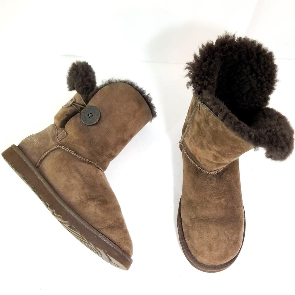 Ugg Button Bailey brown sheepskin suede boots 5